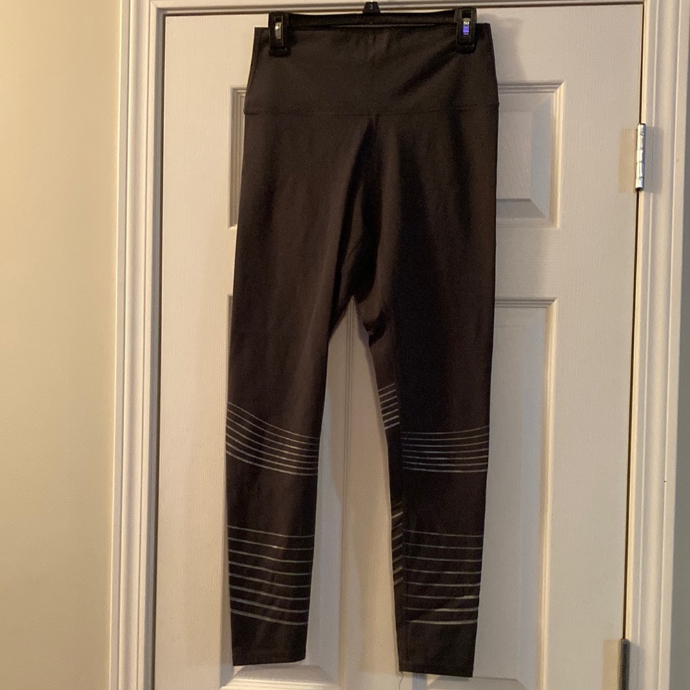 Zobha Gray Leggings with Metallic Stripes